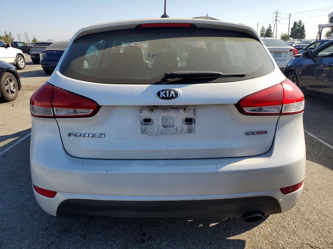 2016 KIA FORTE