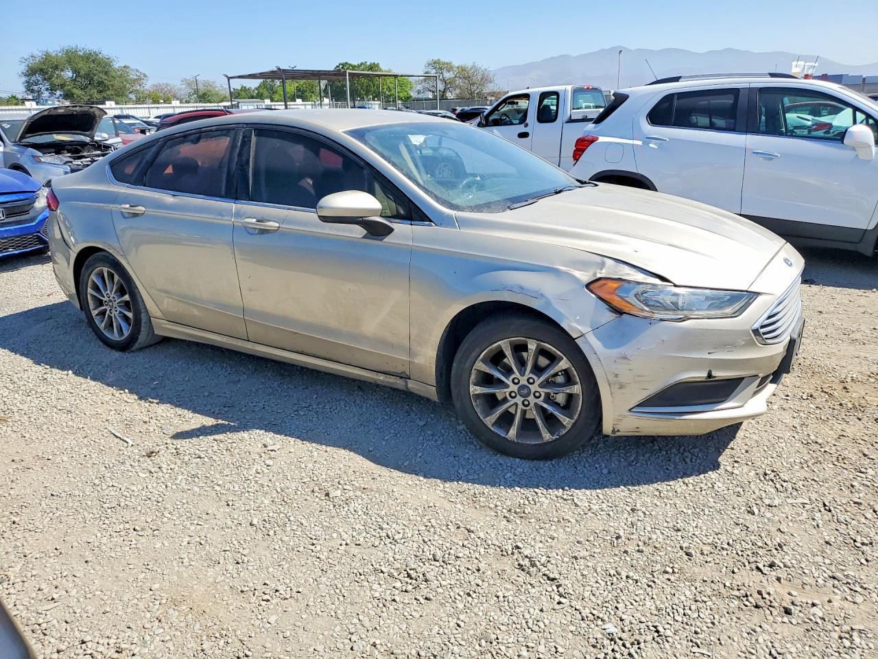 2017 FORD FUSION