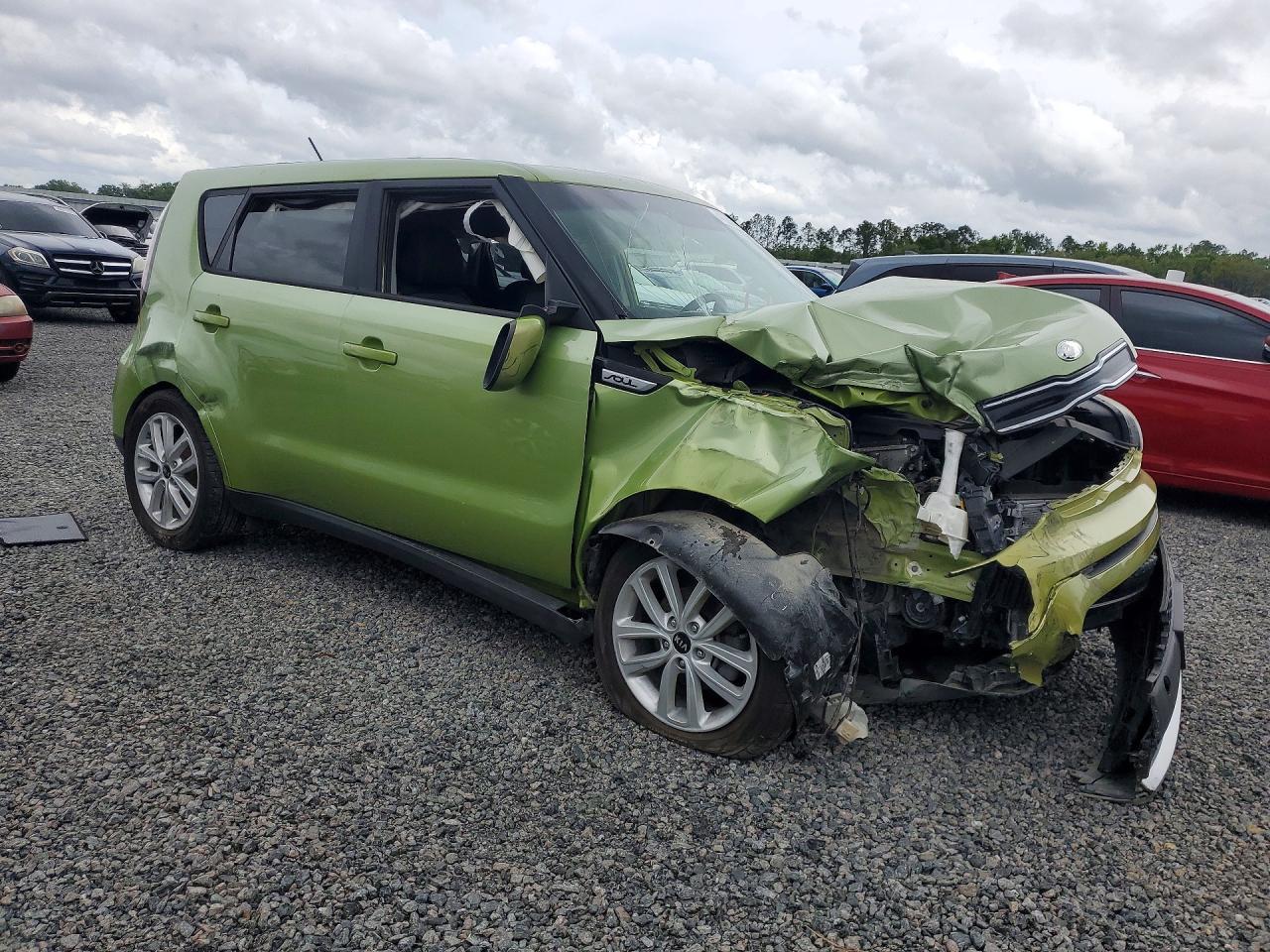 2017 KIA SOUL