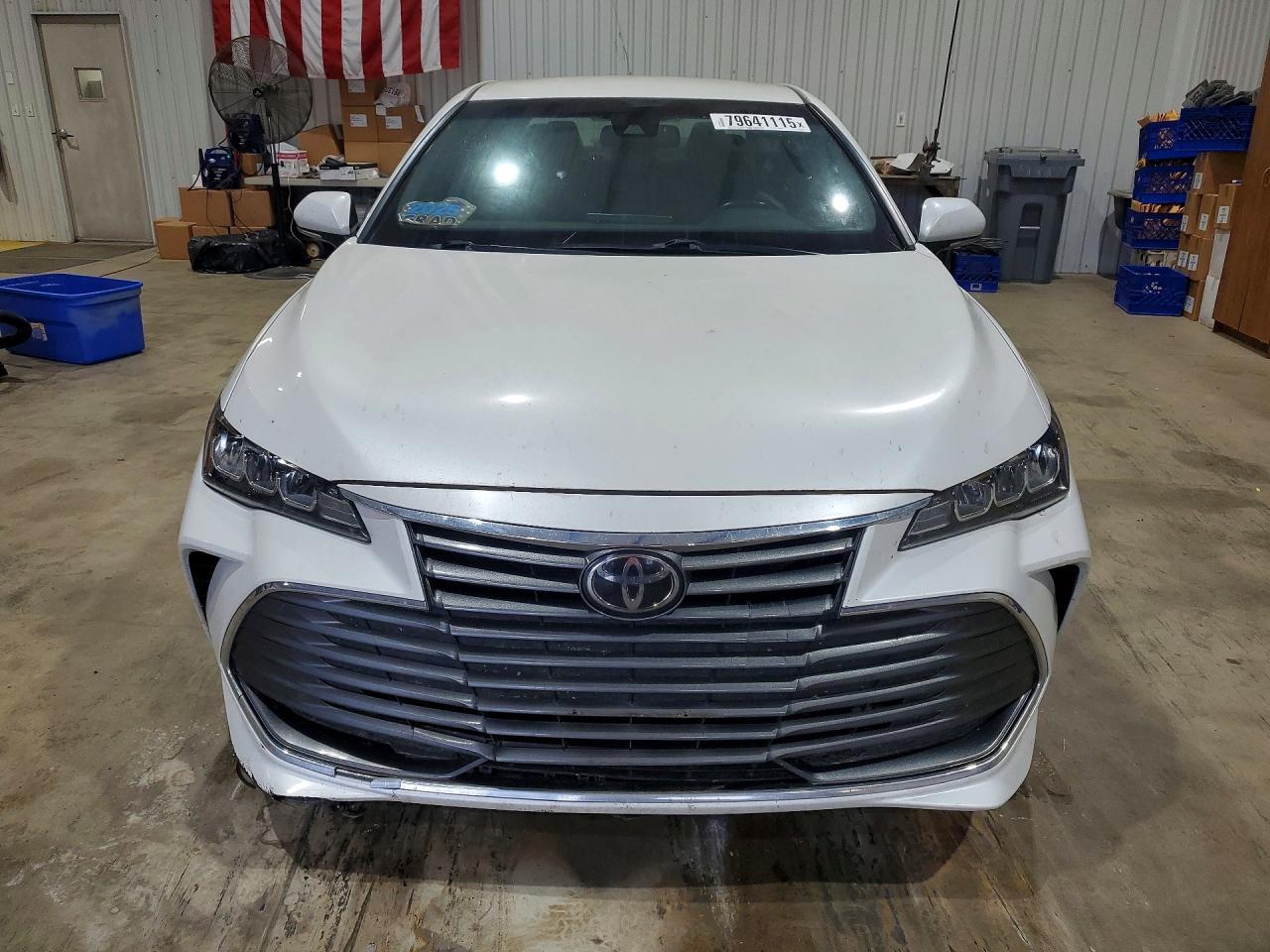 2020 TOYOTA Avalon