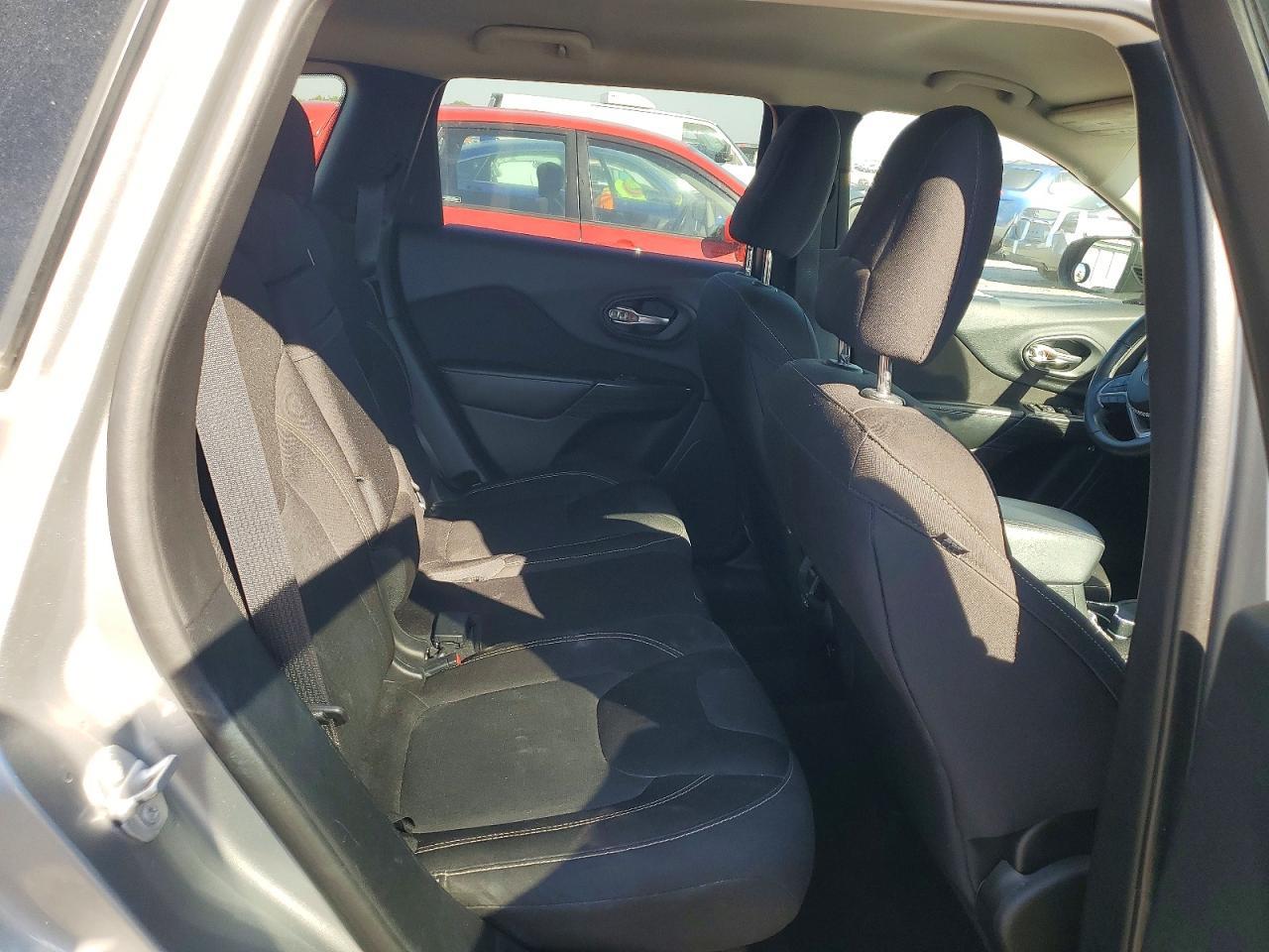 2015 JEEP CHEROKEE