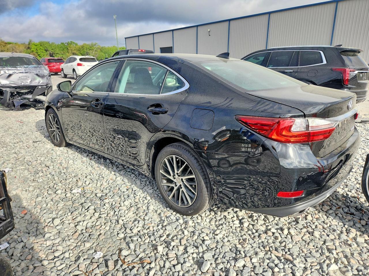 2017 LEXUS ES 350