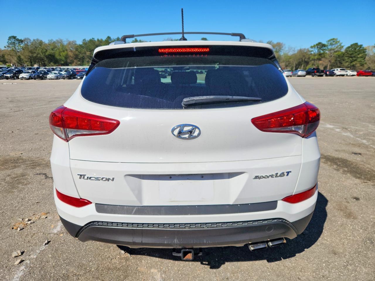 2016 HYUNDAI TUCSON