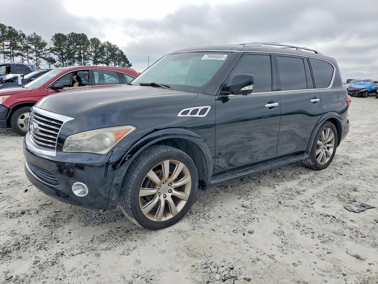 2012 INFINITI QX56