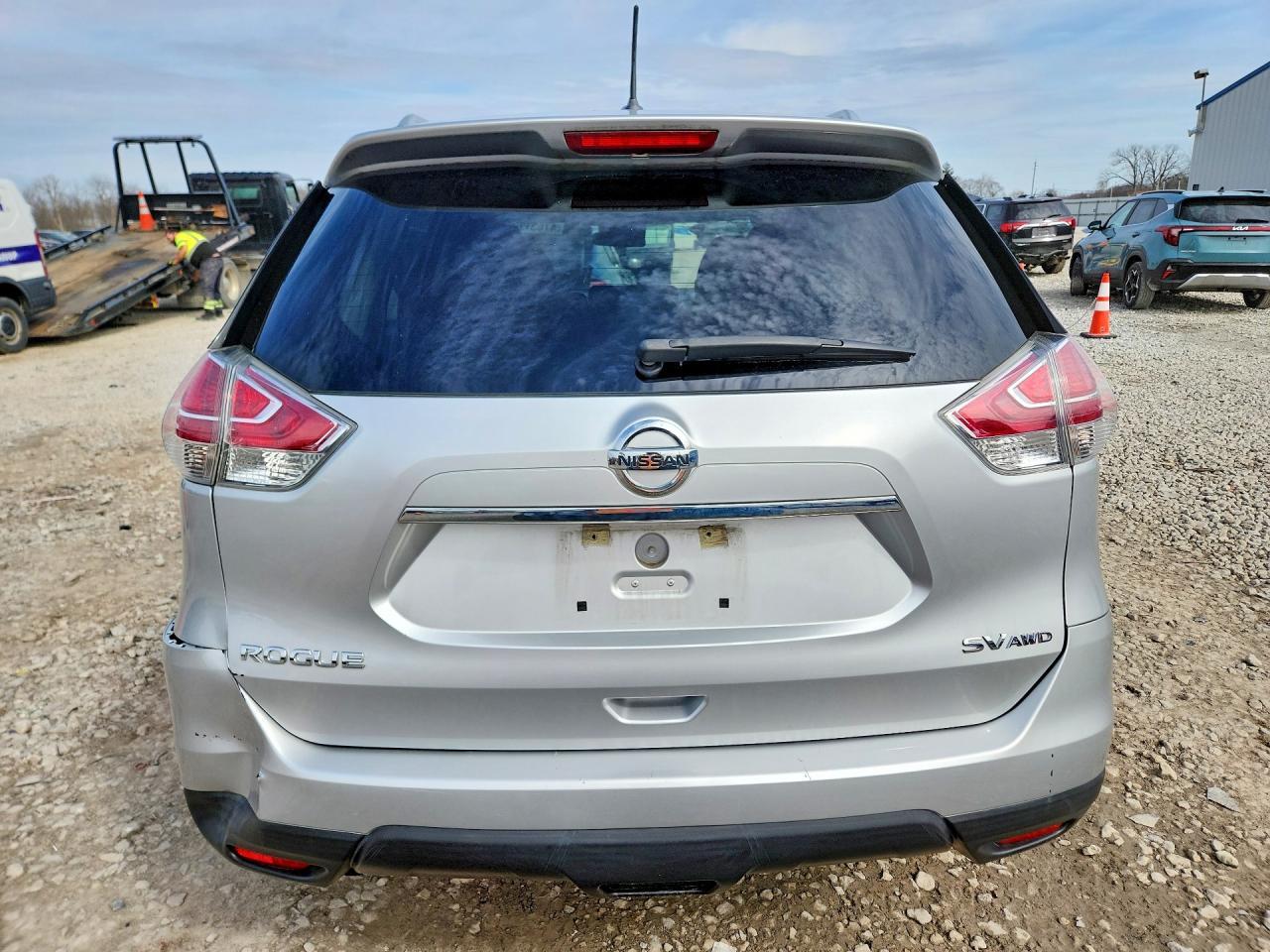 2016 NISSAN ROGUE