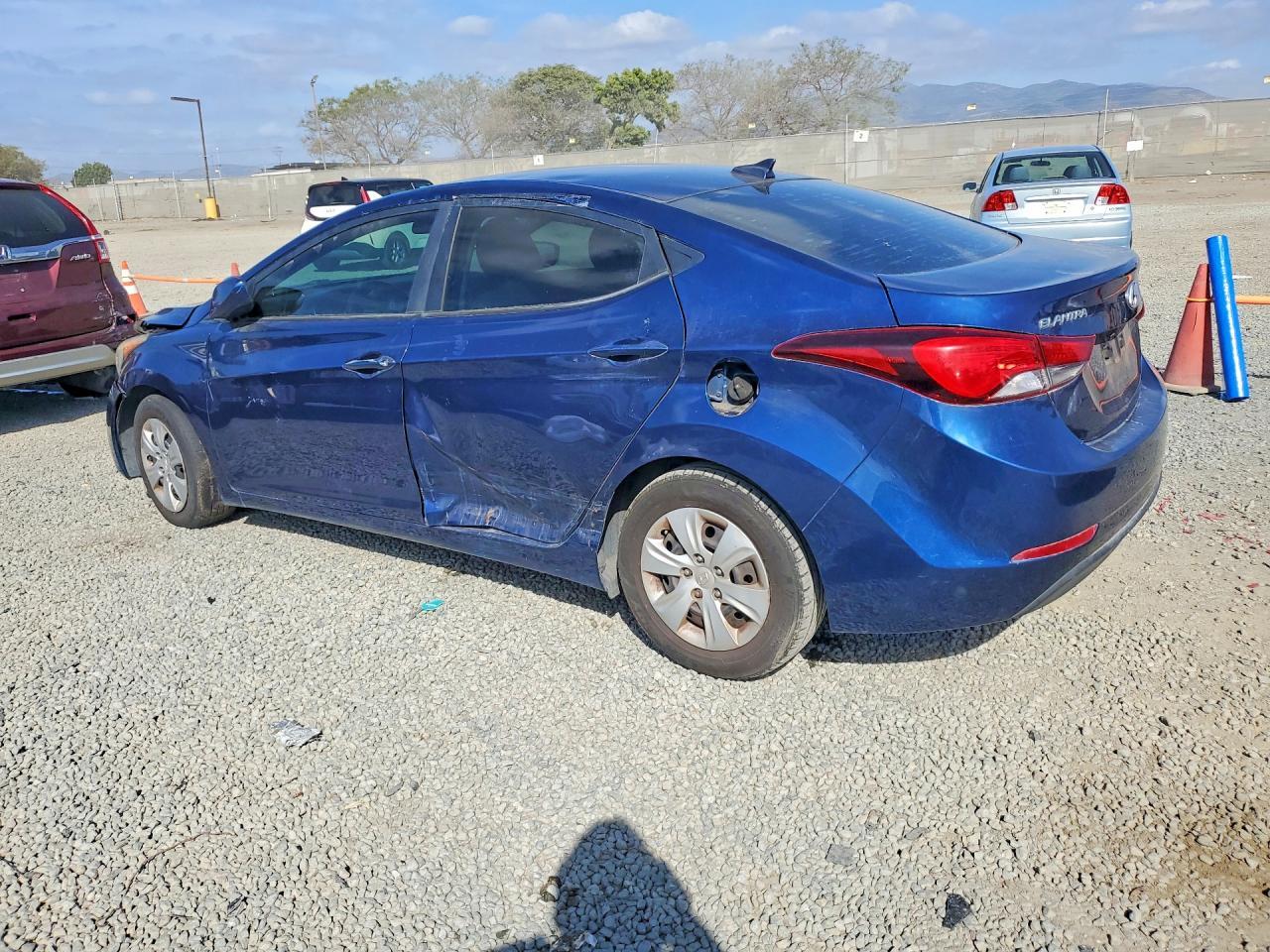 2016 HYUNDAI ELANTRA