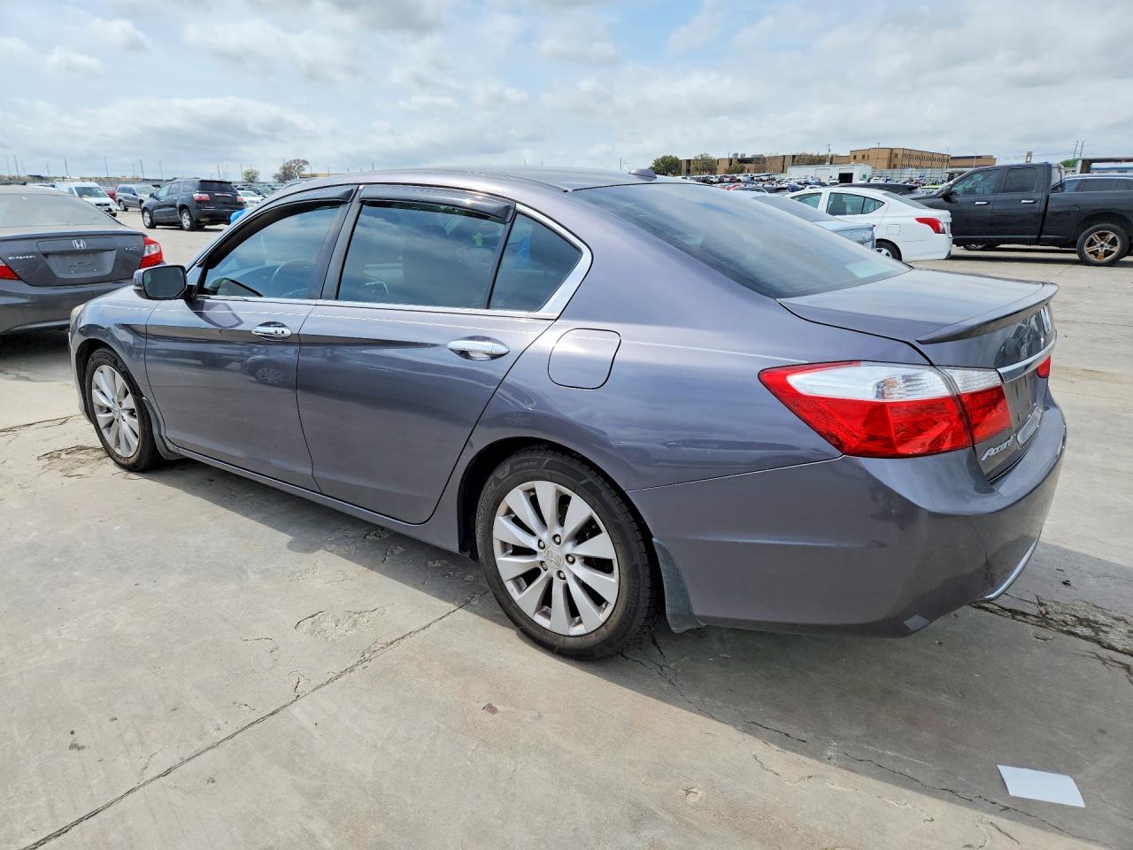 2015 HONDA ACCORD