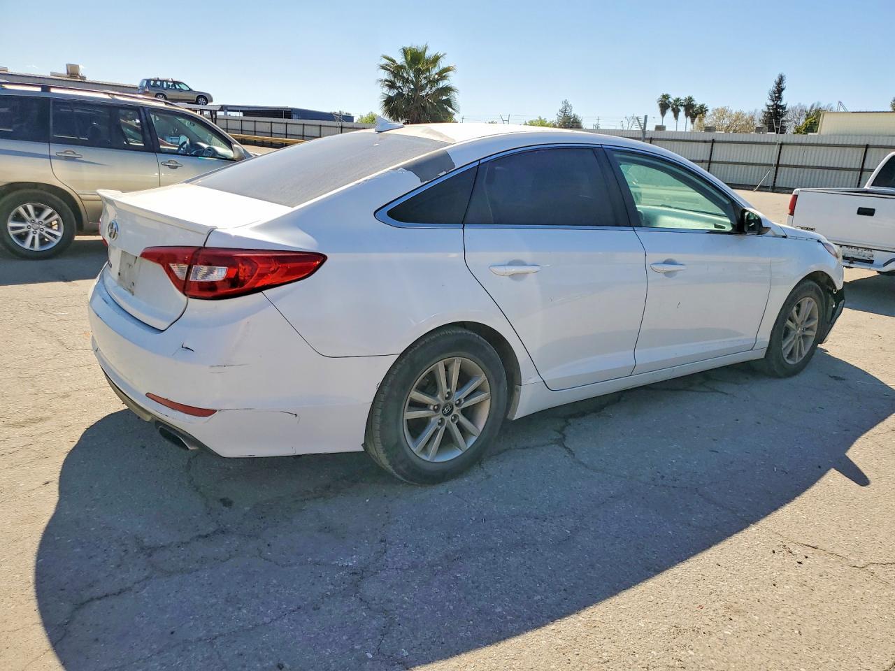 2015 HYUNDAI SONATA