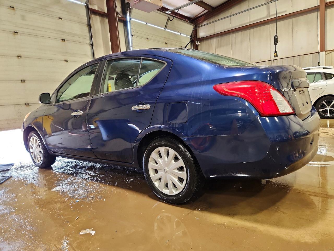2012 NISSAN VERSA