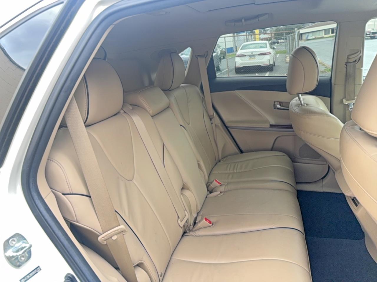 2011 TOYOTA VENZA