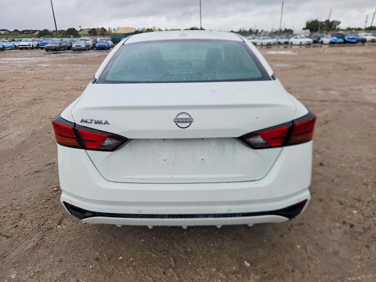 2025 NISSAN ALTIMA