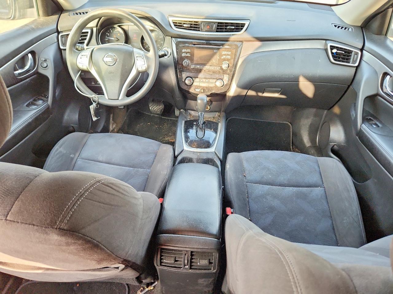 2015 NISSAN ROGUE
