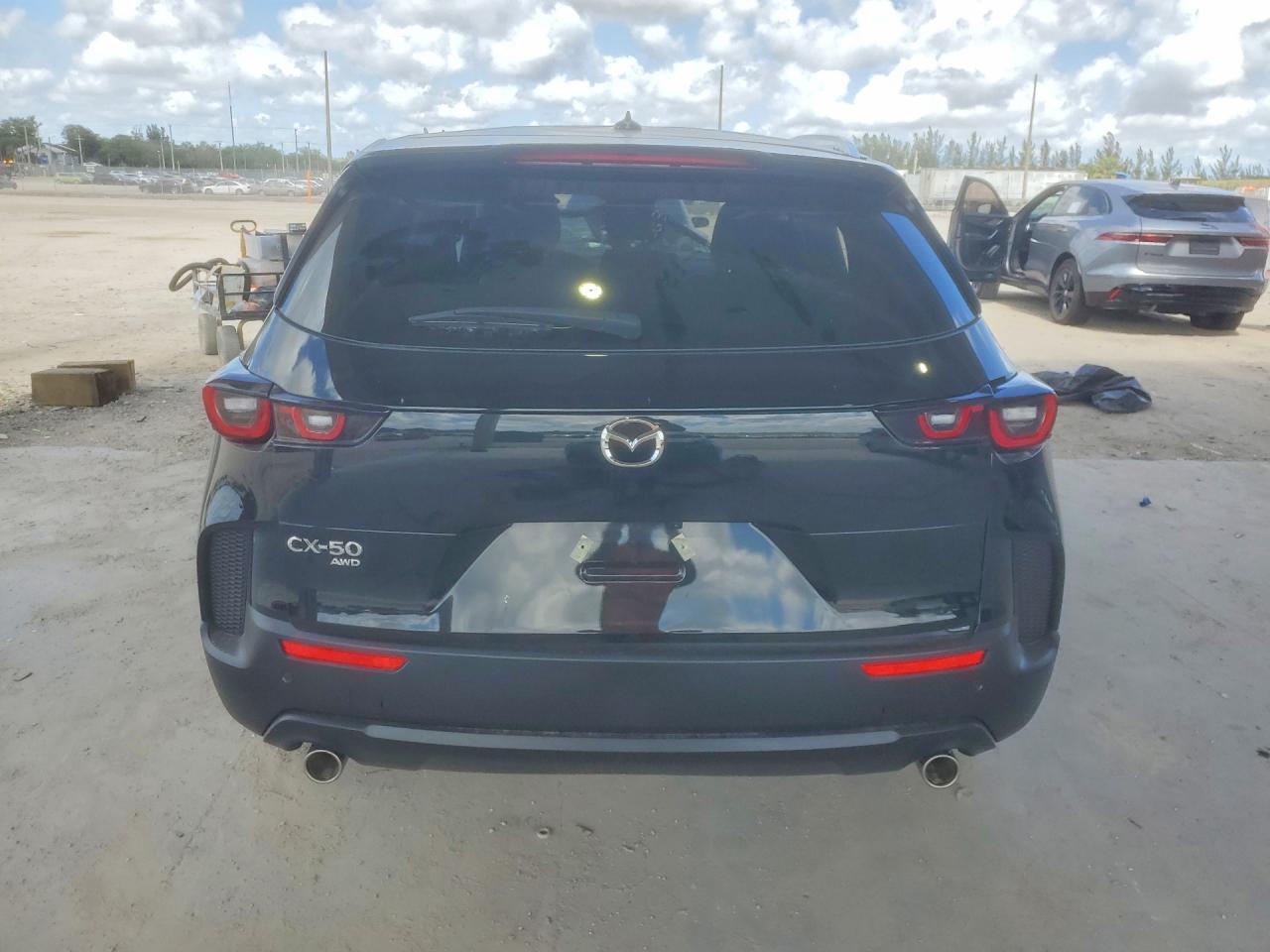 2026 MAZDA CX-50