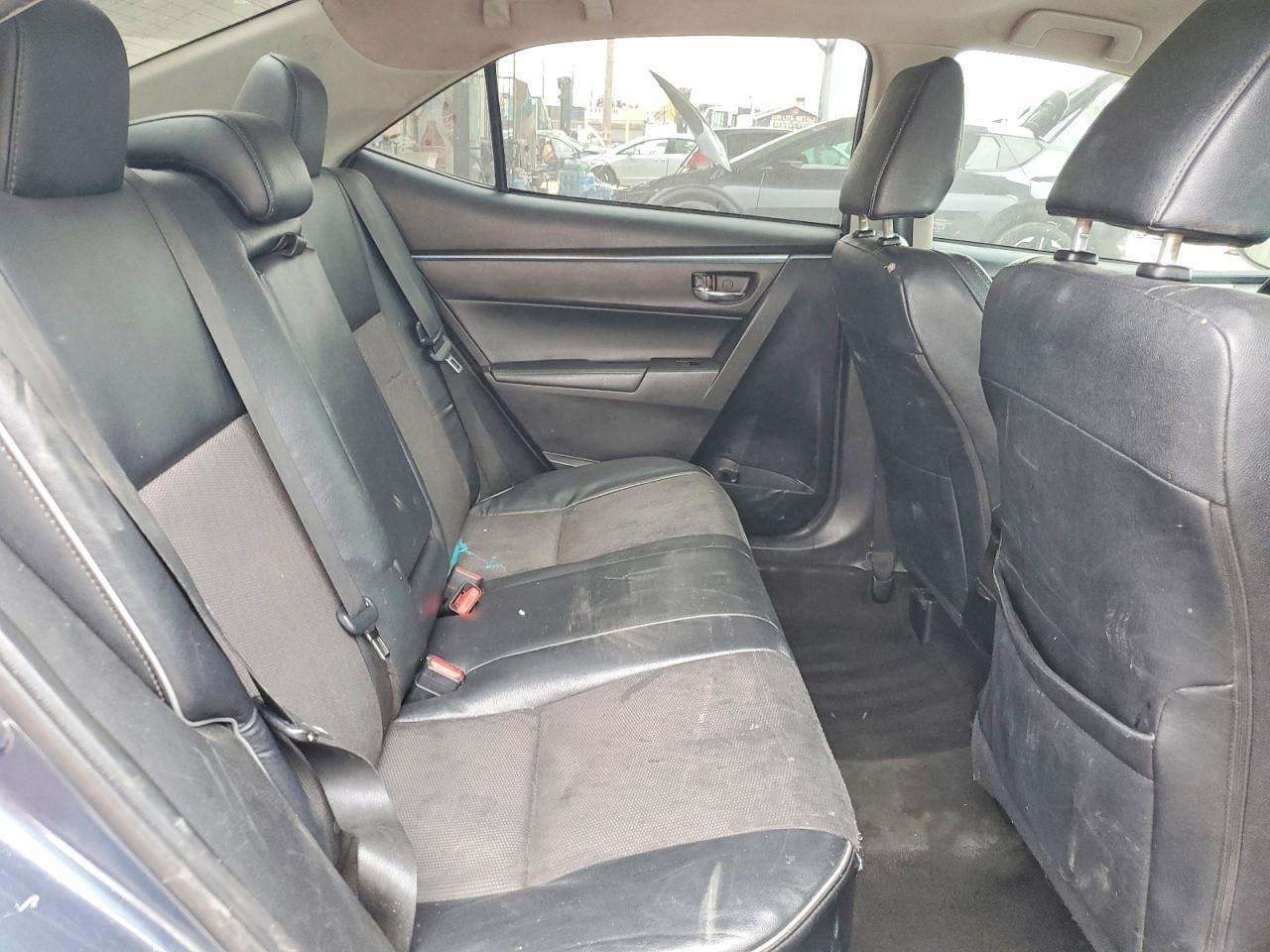 2016 TOYOTA COROLLA