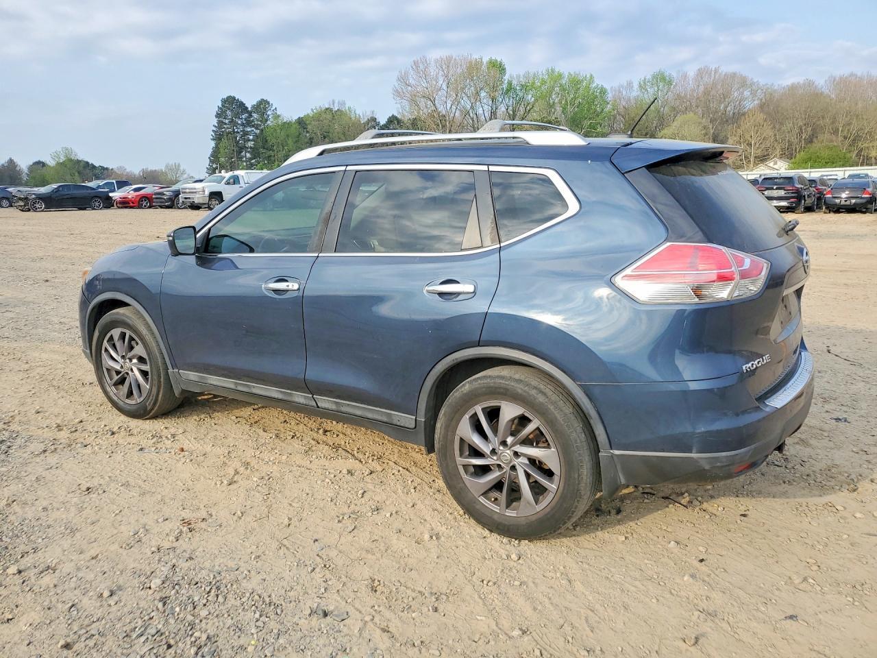 2016 NISSAN ROGUE