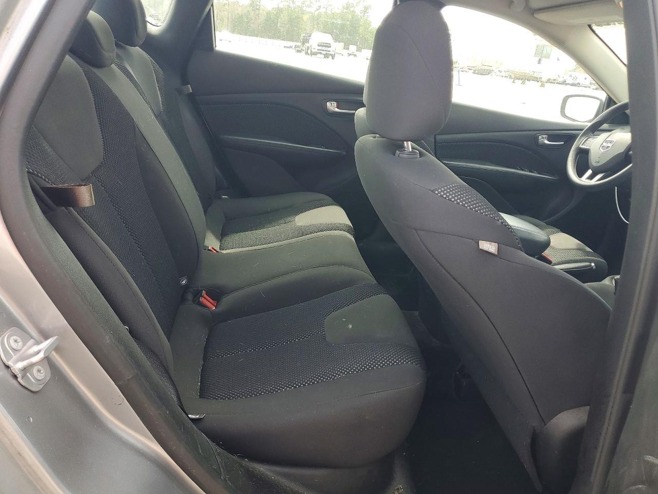 2016 DODGE Dart