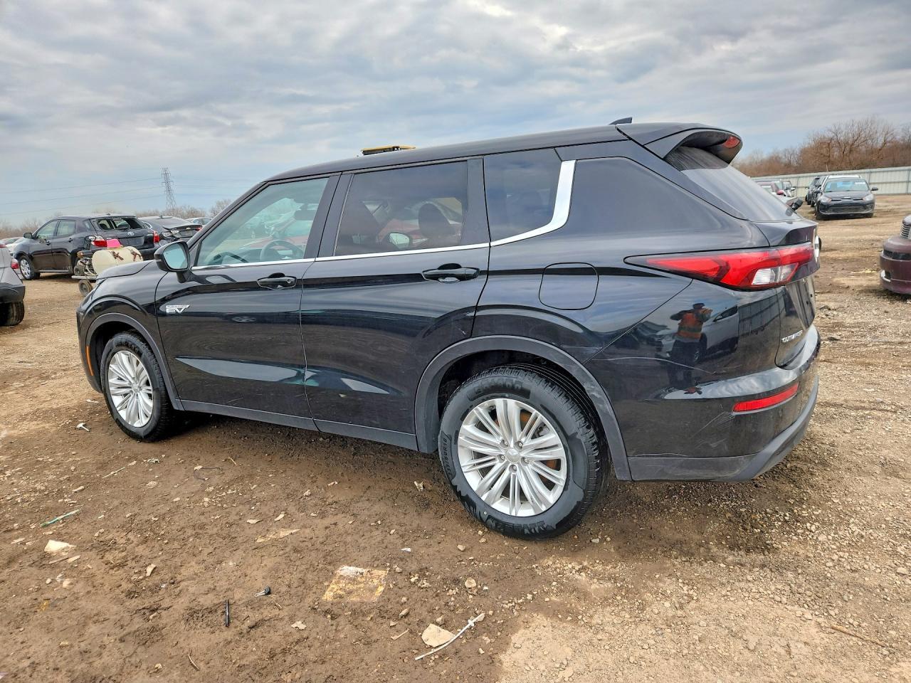 2024 MITSUBISHI outlander