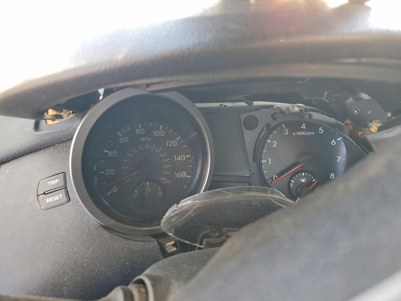 2010 HYUNDAI GENESIS