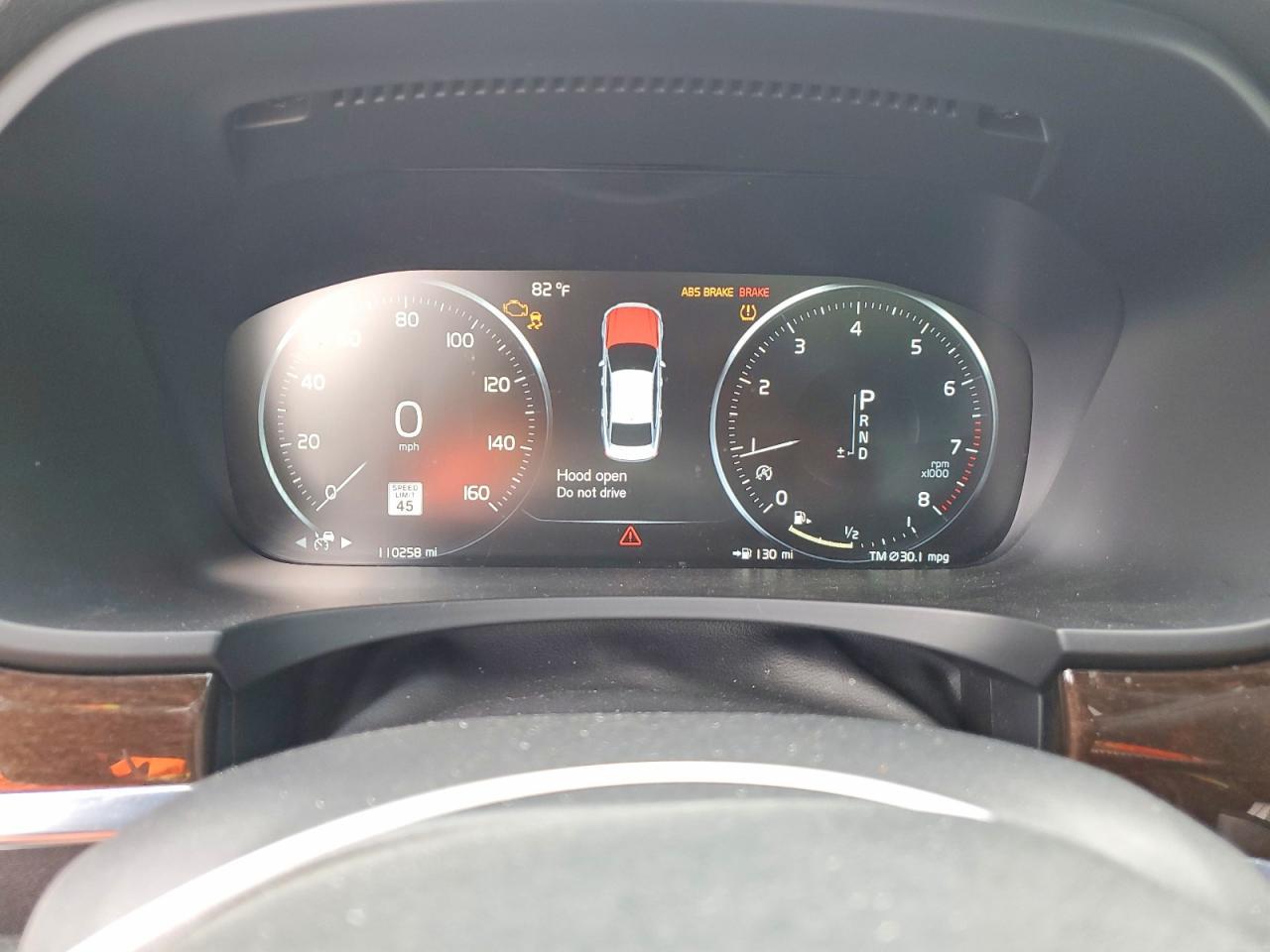 2018 VOLVO S90
