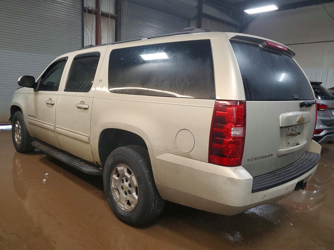 2010 CHEVROLET Suburban