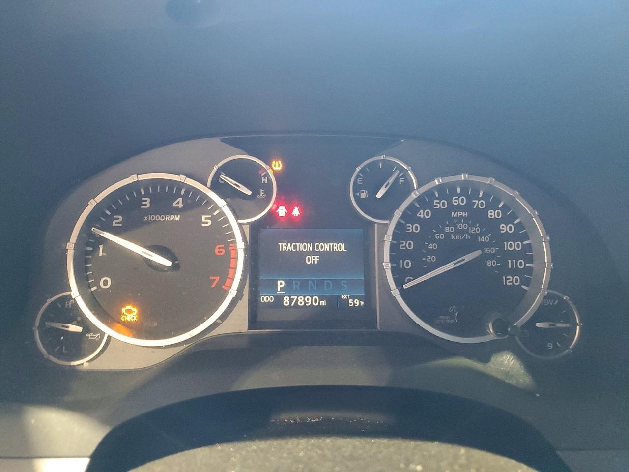 2017 TOYOTA TUNDRA
