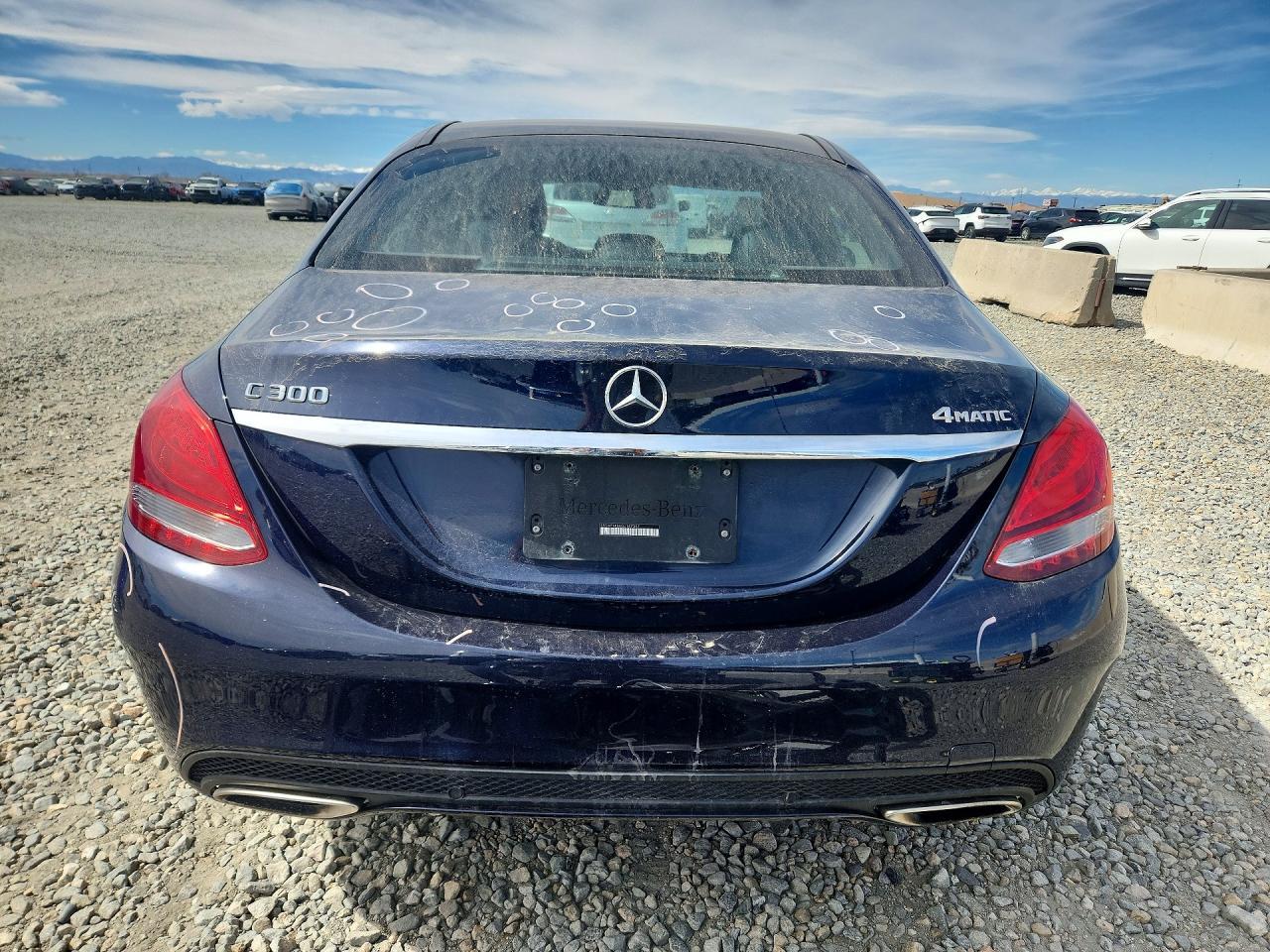 2016 MERCEDES-BENZ C-CLASS