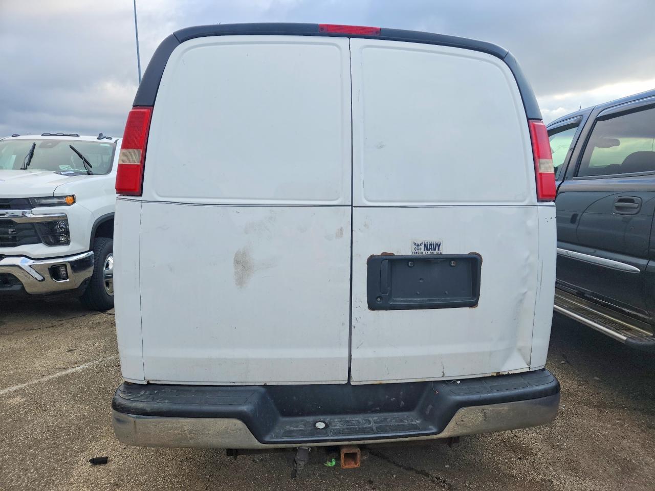 2008 GMC Savana