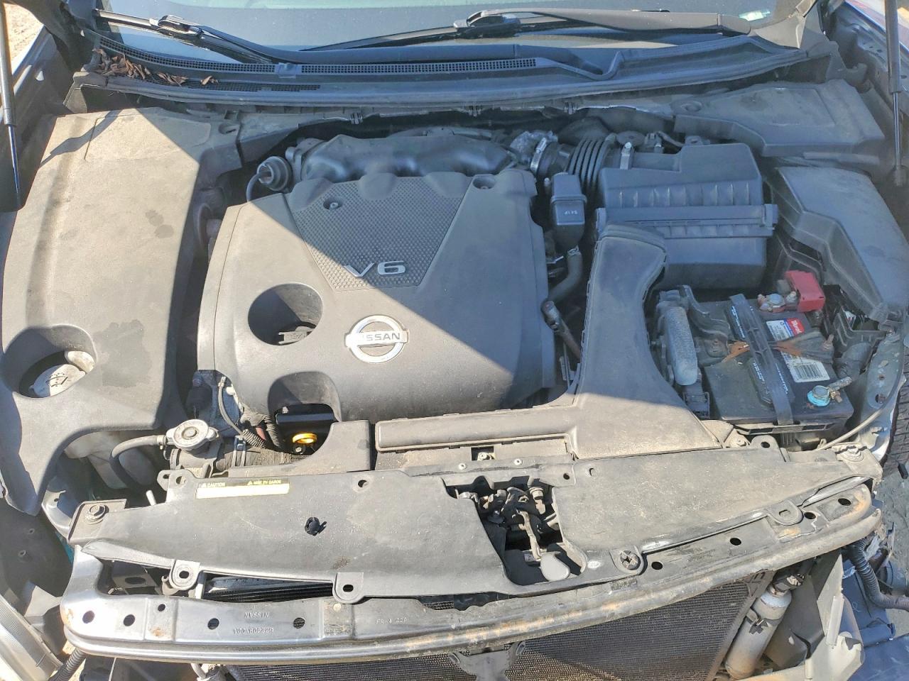 2010 NISSAN Maxima