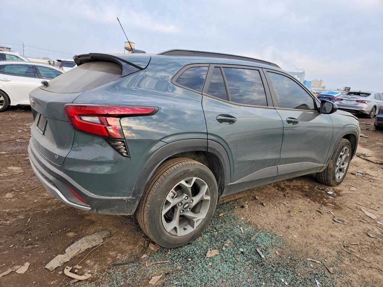 2025 CHEVROLET TRAX