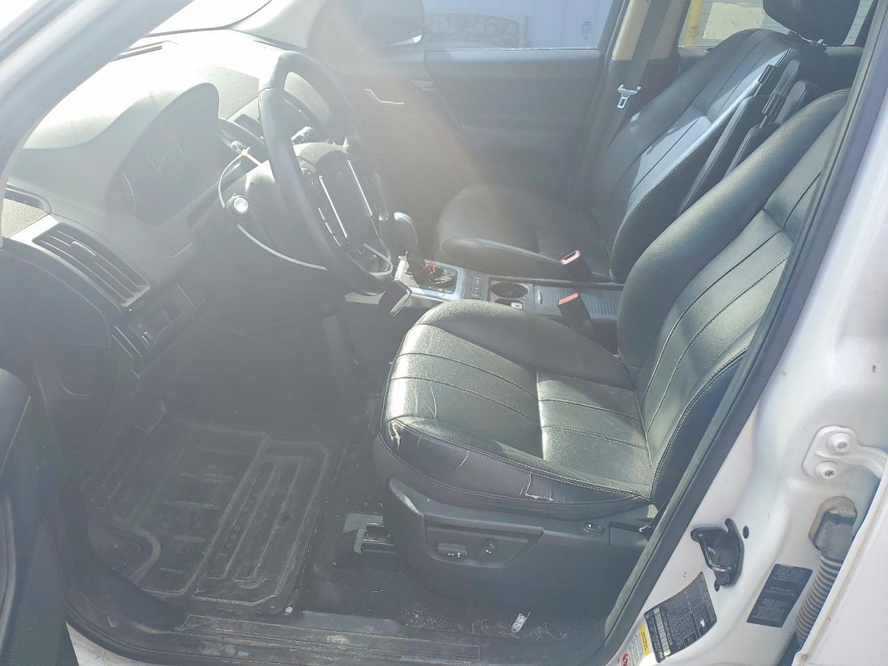 2015 LAND ROVER LR2