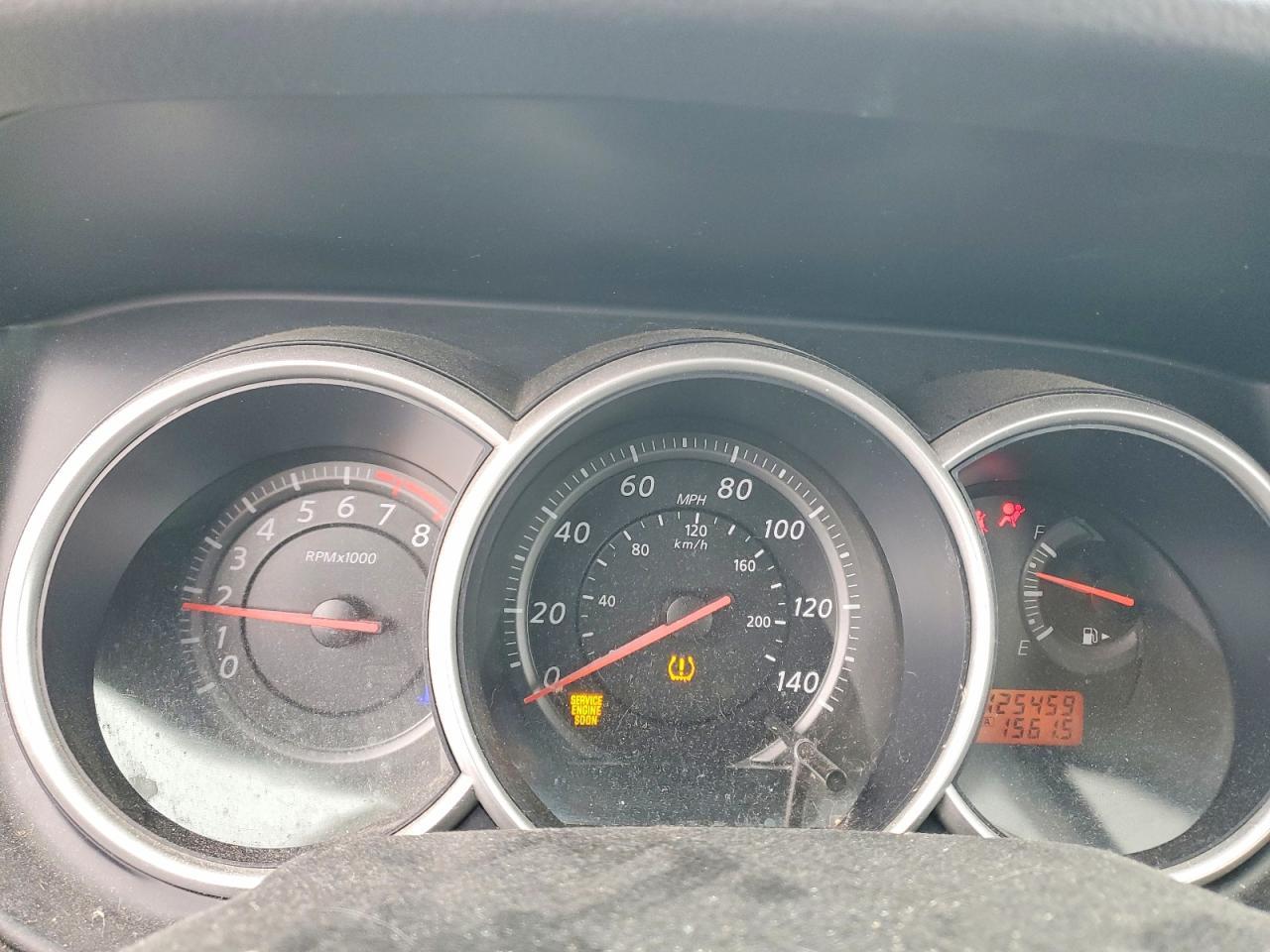 2010 NISSAN VERSA