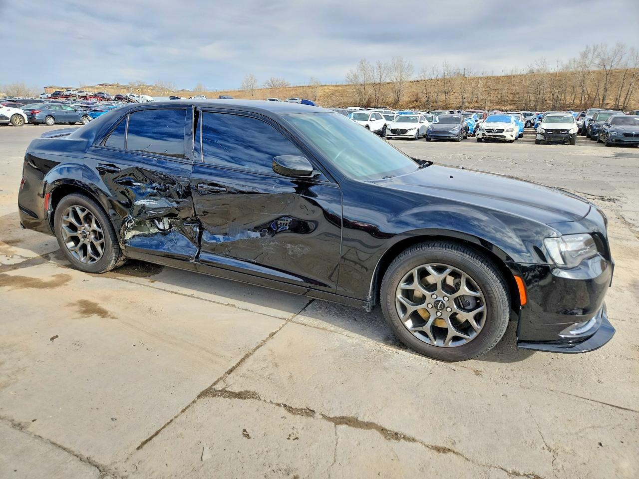 2016 CHRYSLER 300