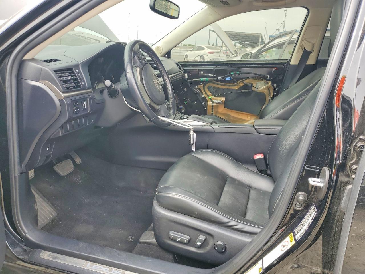 2015 LEXUS CT 200H