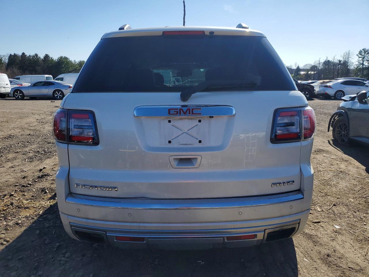 2015 GMC ACADIA