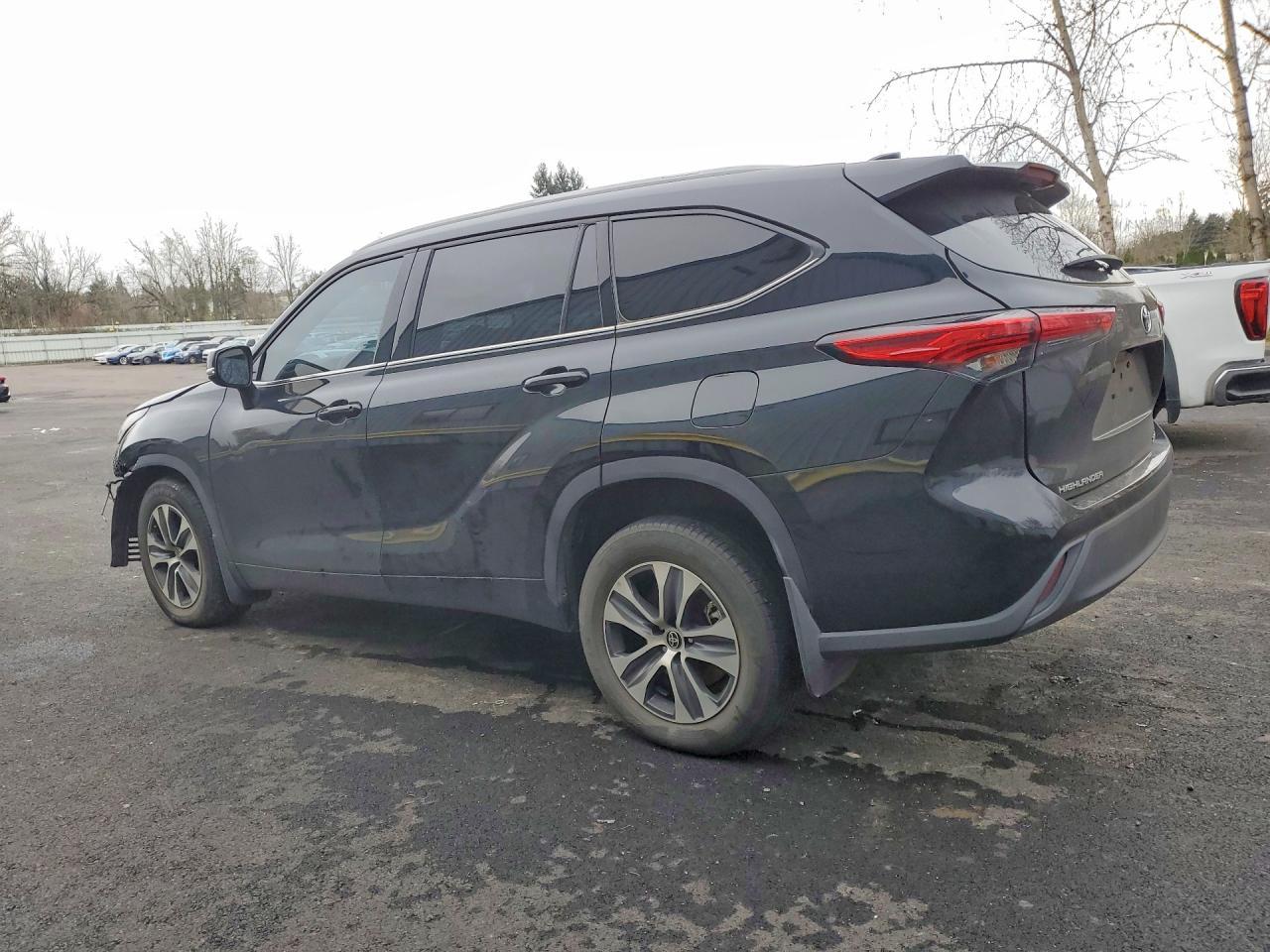 2022 TOYOTA HIGHLANDER