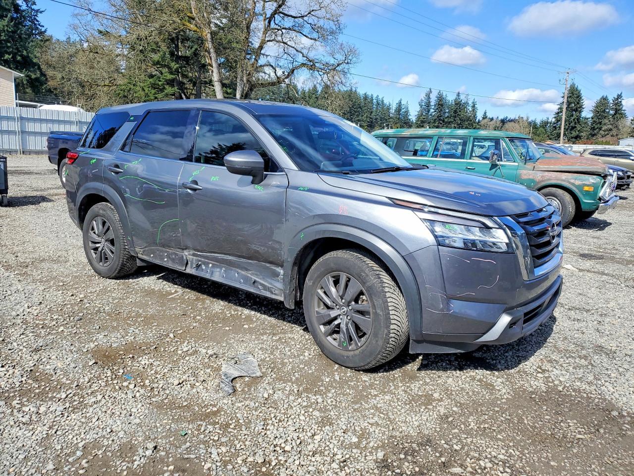 2022 NISSAN PATHFINDER
