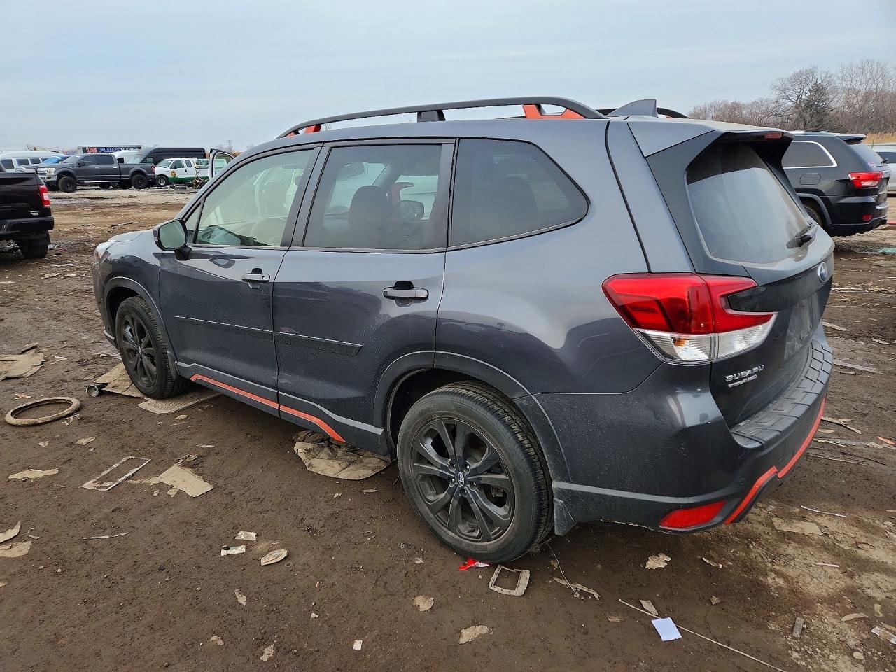 2023 SUBARU FORESTER