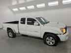 2011 TOYOTA TACOMA