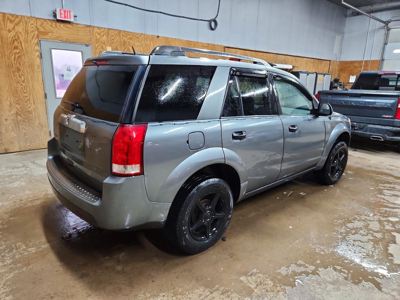 2006 SATURN Vue