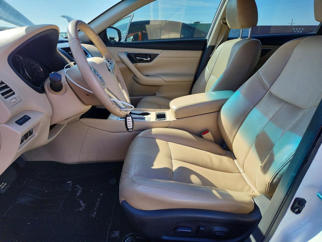 2016 NISSAN ALTIMA
