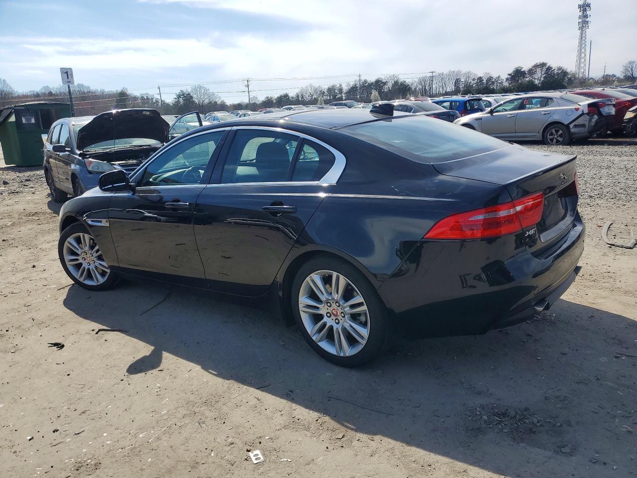 2019 JAGUAR XE