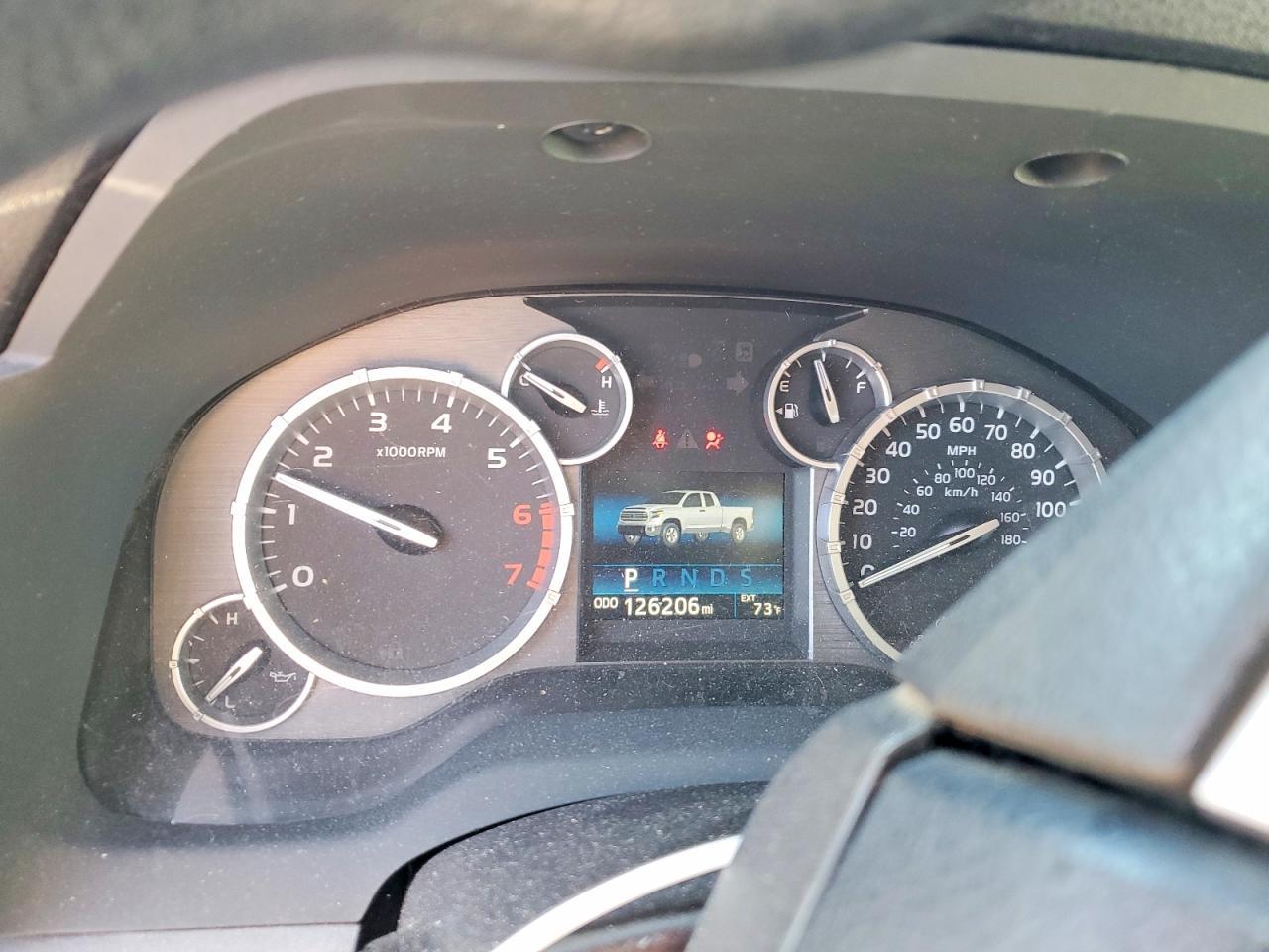 2017 TOYOTA TUNDRA