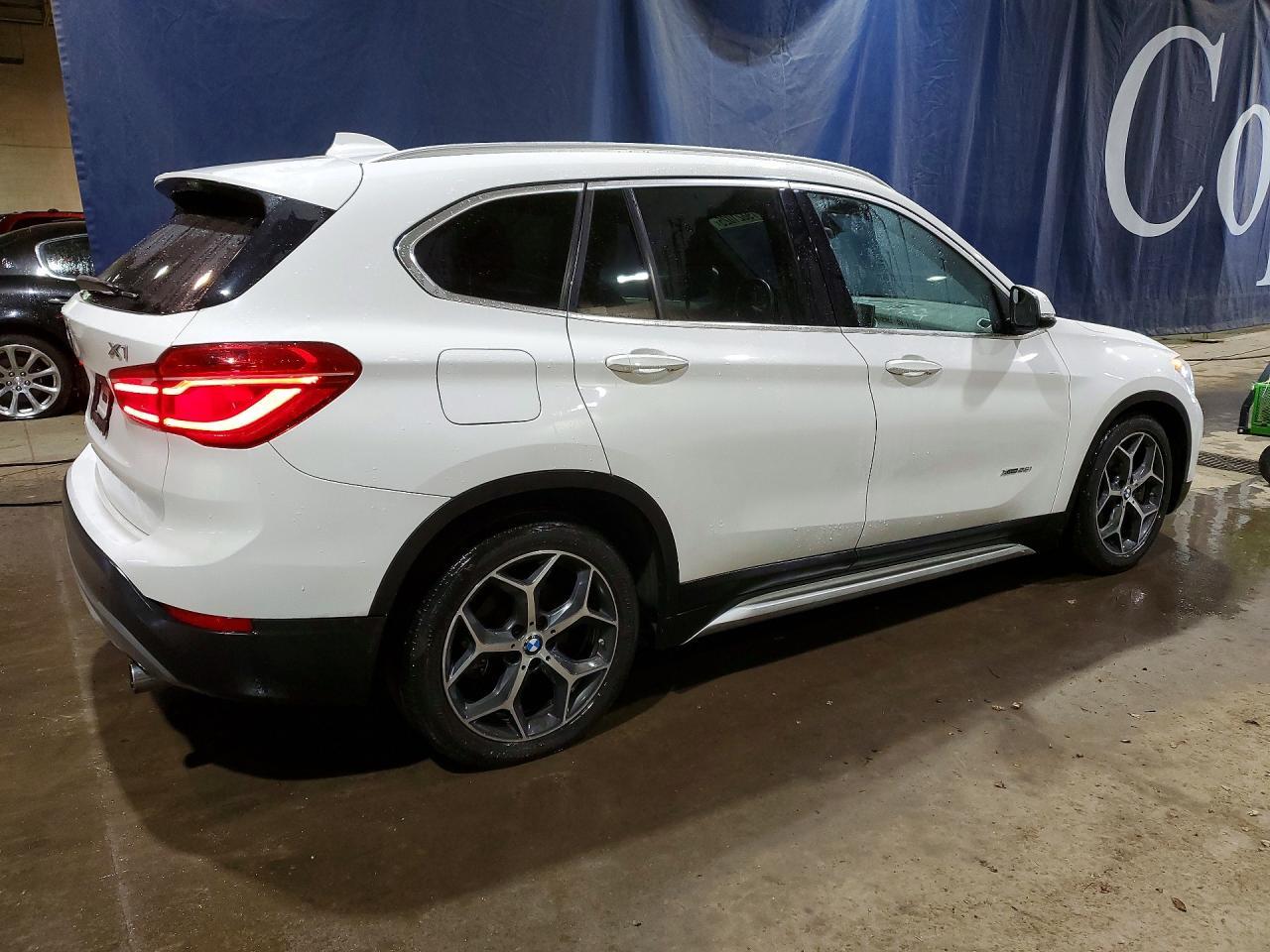 2016 BMW X1
