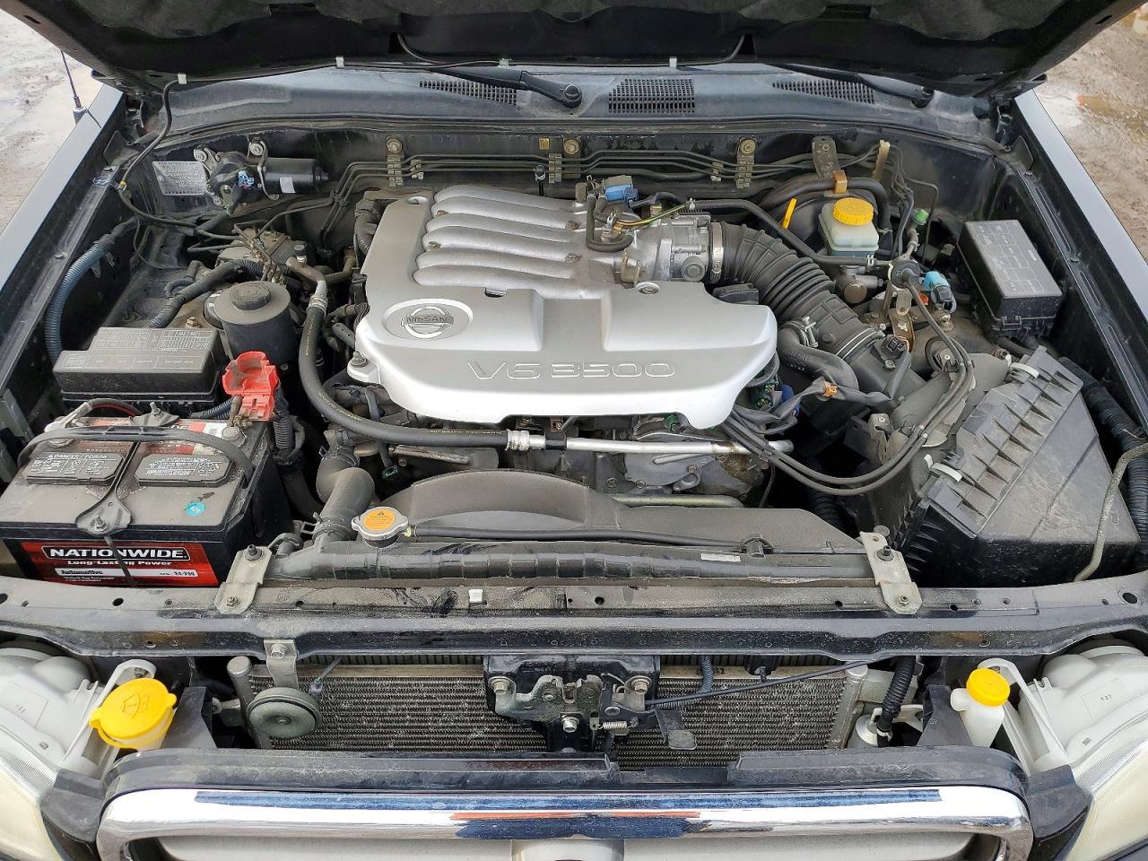 2004 NISSAN PATHFINDER