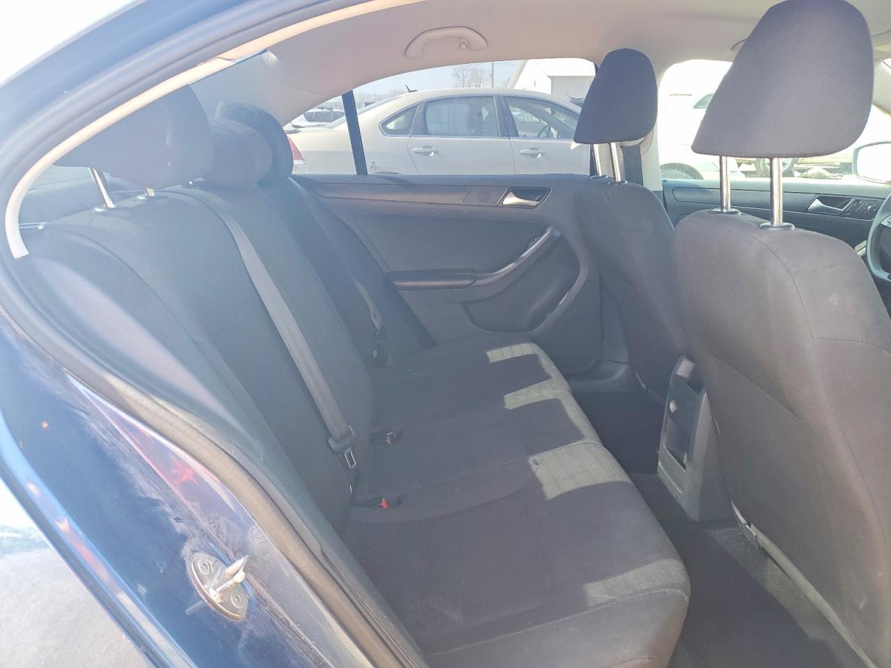 2016 VOLKSWAGEN JETTA