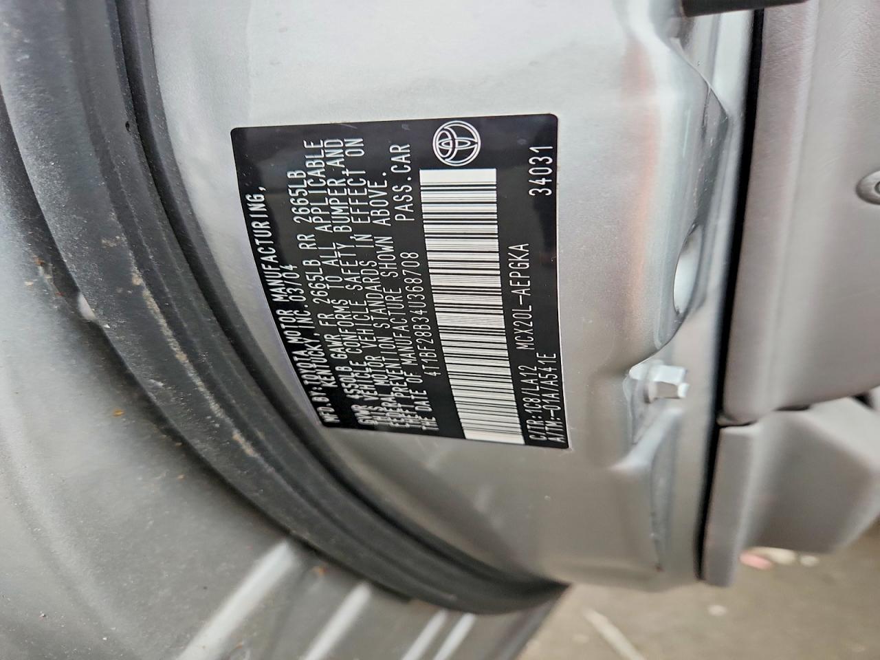 2004 TOYOTA Avalon