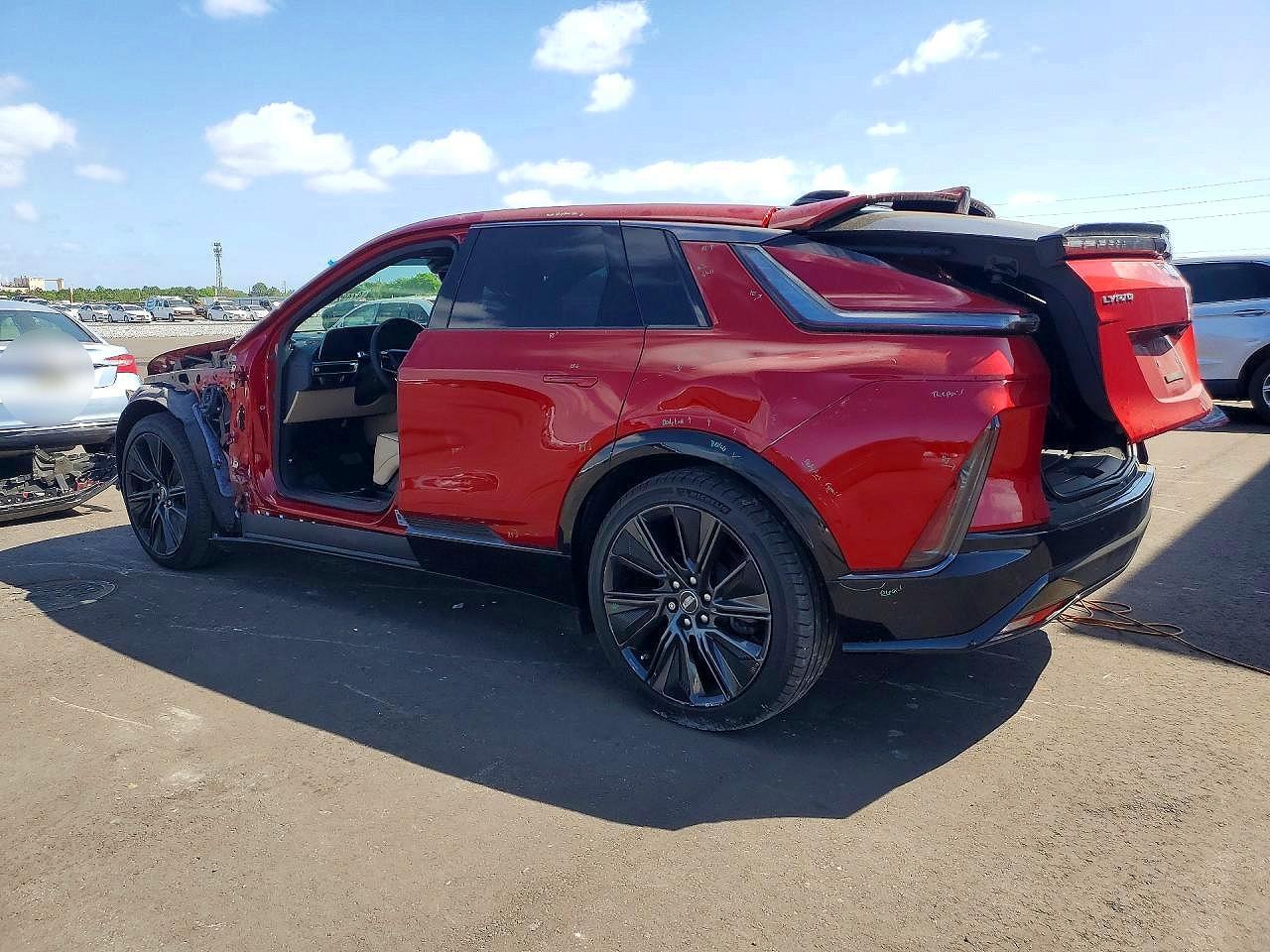 2024 CADILLAC LYRIQ