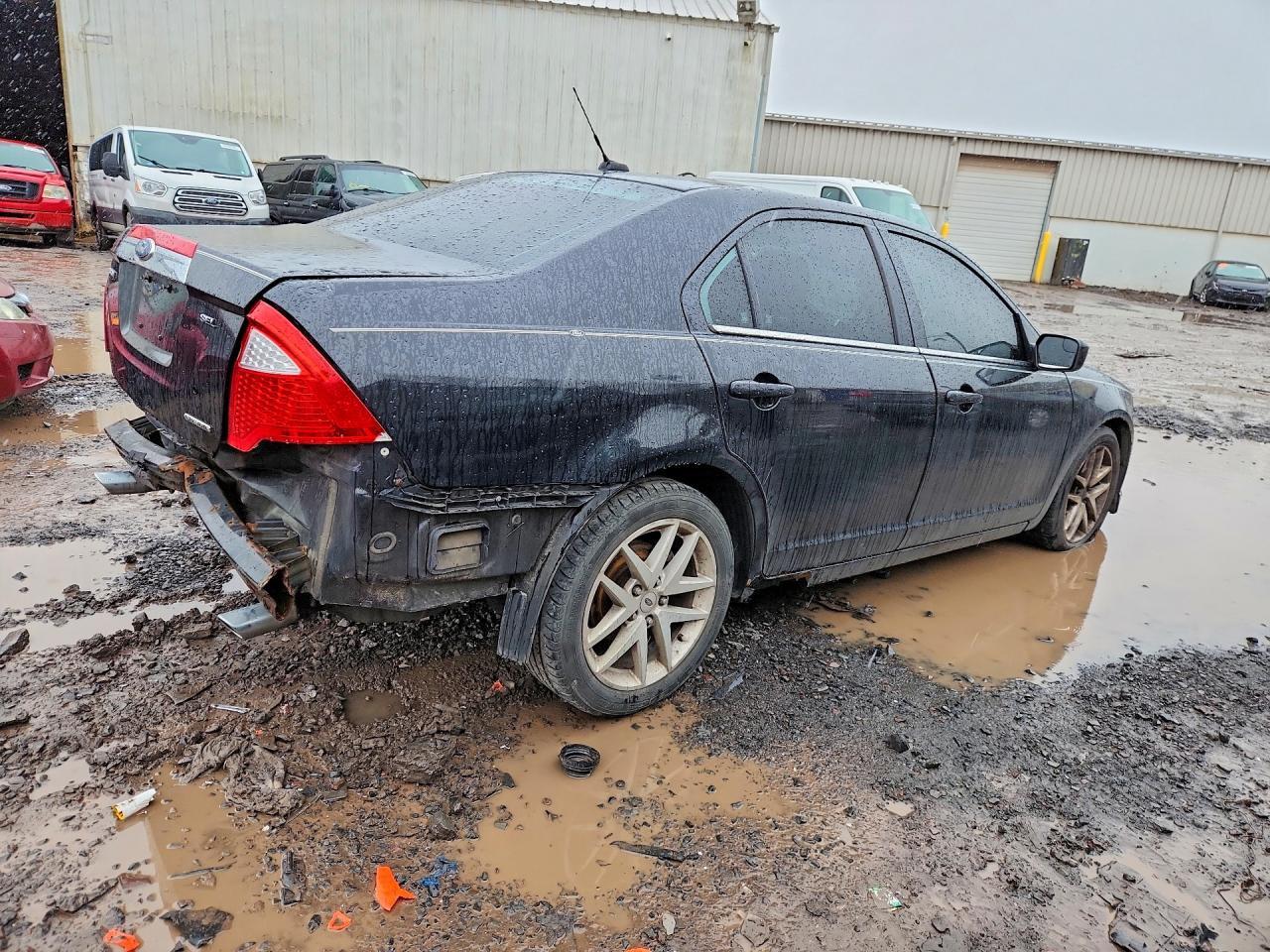 2011 FORD FUSION