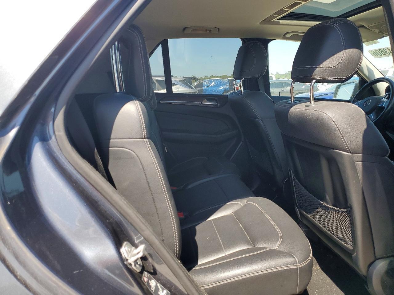 2012 MERCEDES-BENZ ML-Class