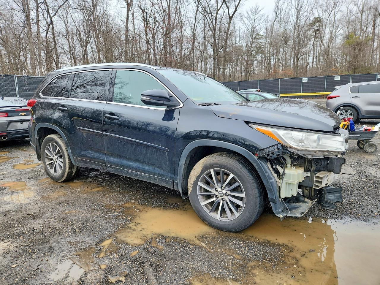2017 TOYOTA HIGHLANDER